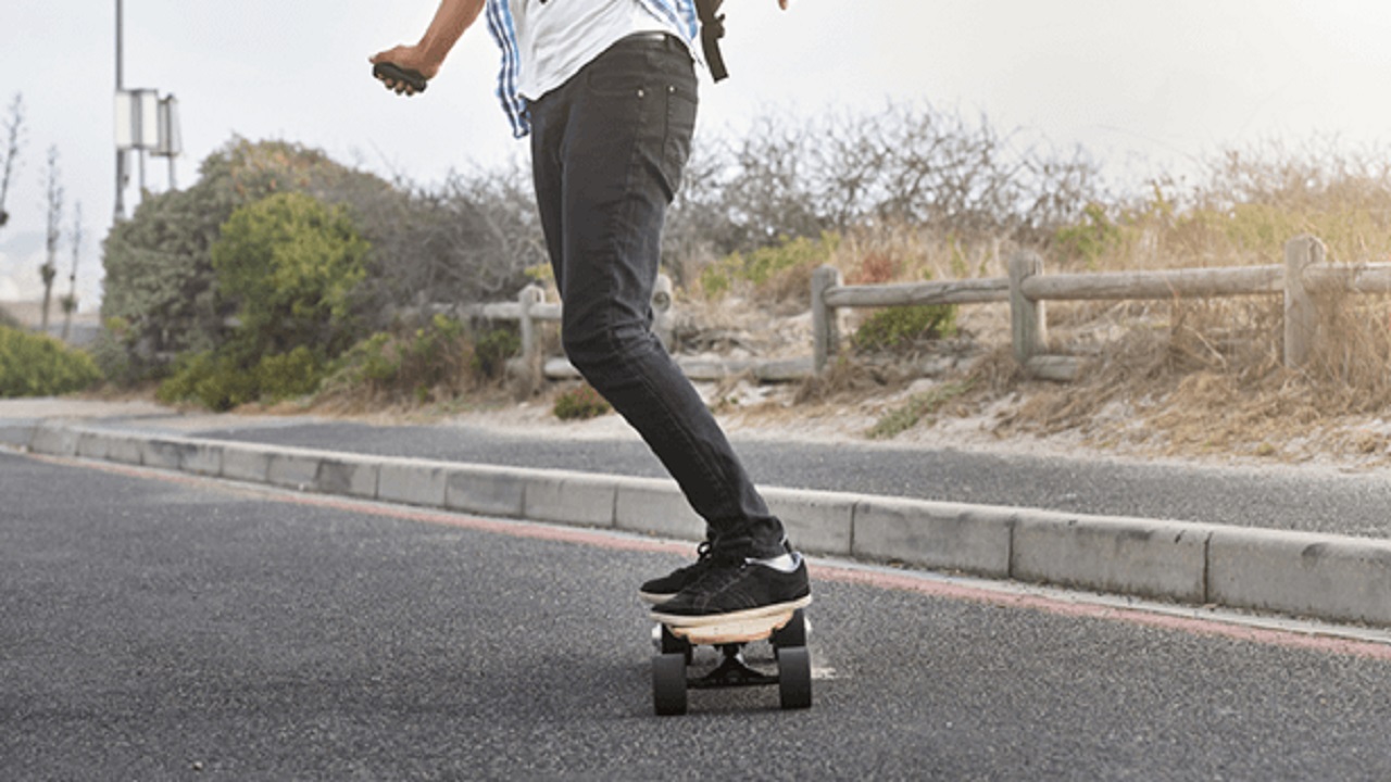 A Closer Look at Electric Skateboarding Technology